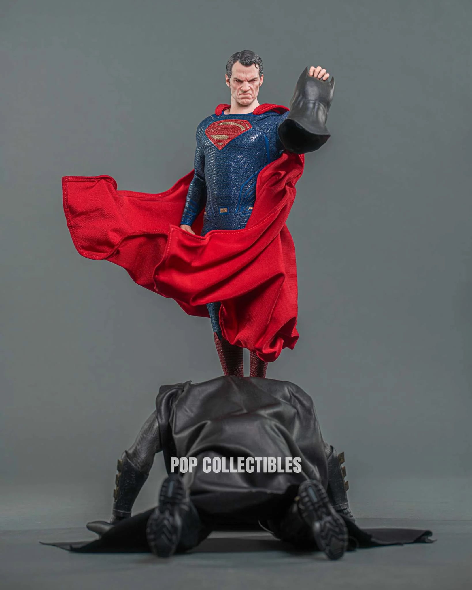INART Batman v Superman: Dawn of Justice Superman 1/6 Scale Collectible Figure - Image 3