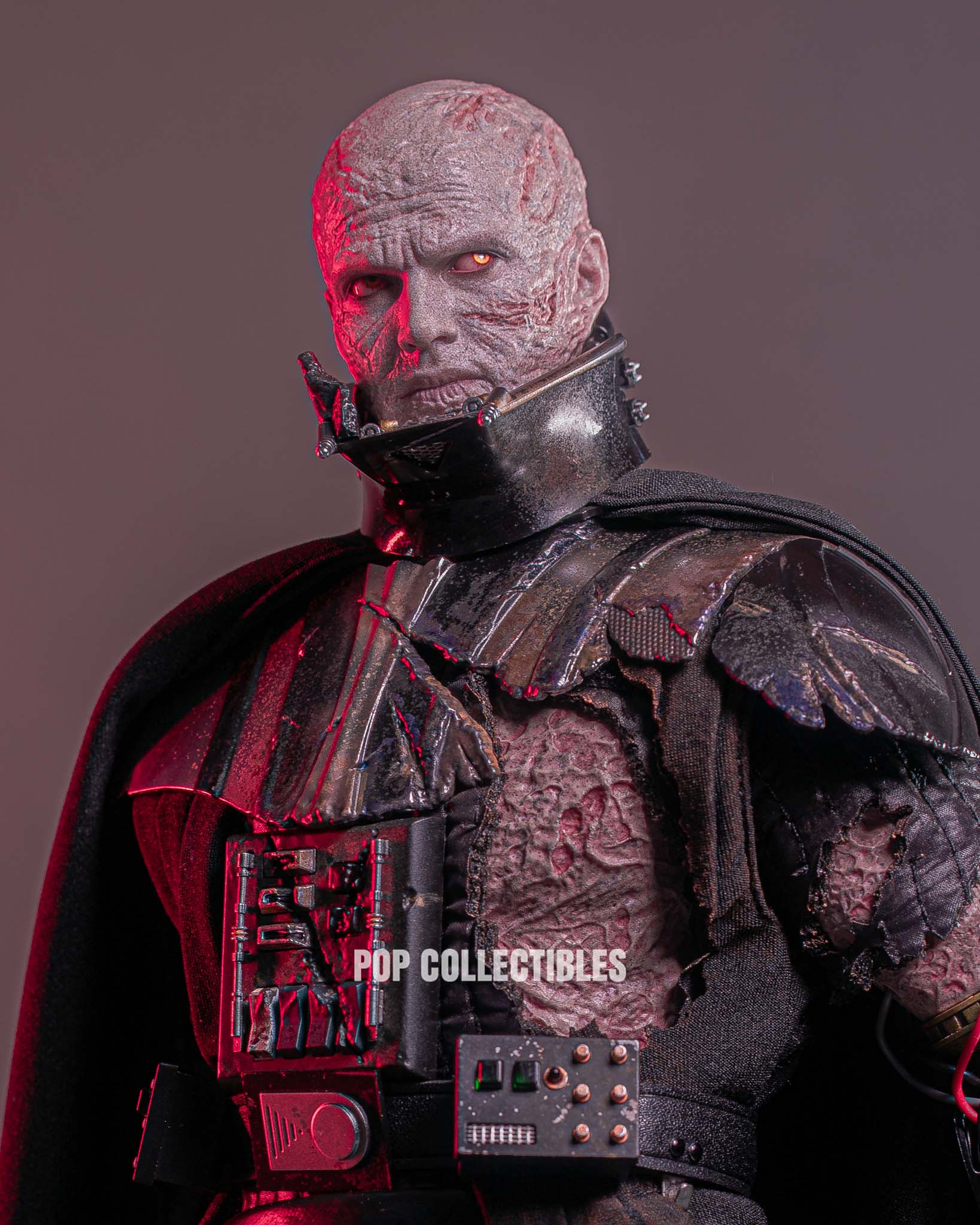 Hot Toys DX45B Star Wars Darth Vader Battle Damaged (Deluxe Version) (Special Edition) 1/6 Scale Collectibles Figure - Image 9
