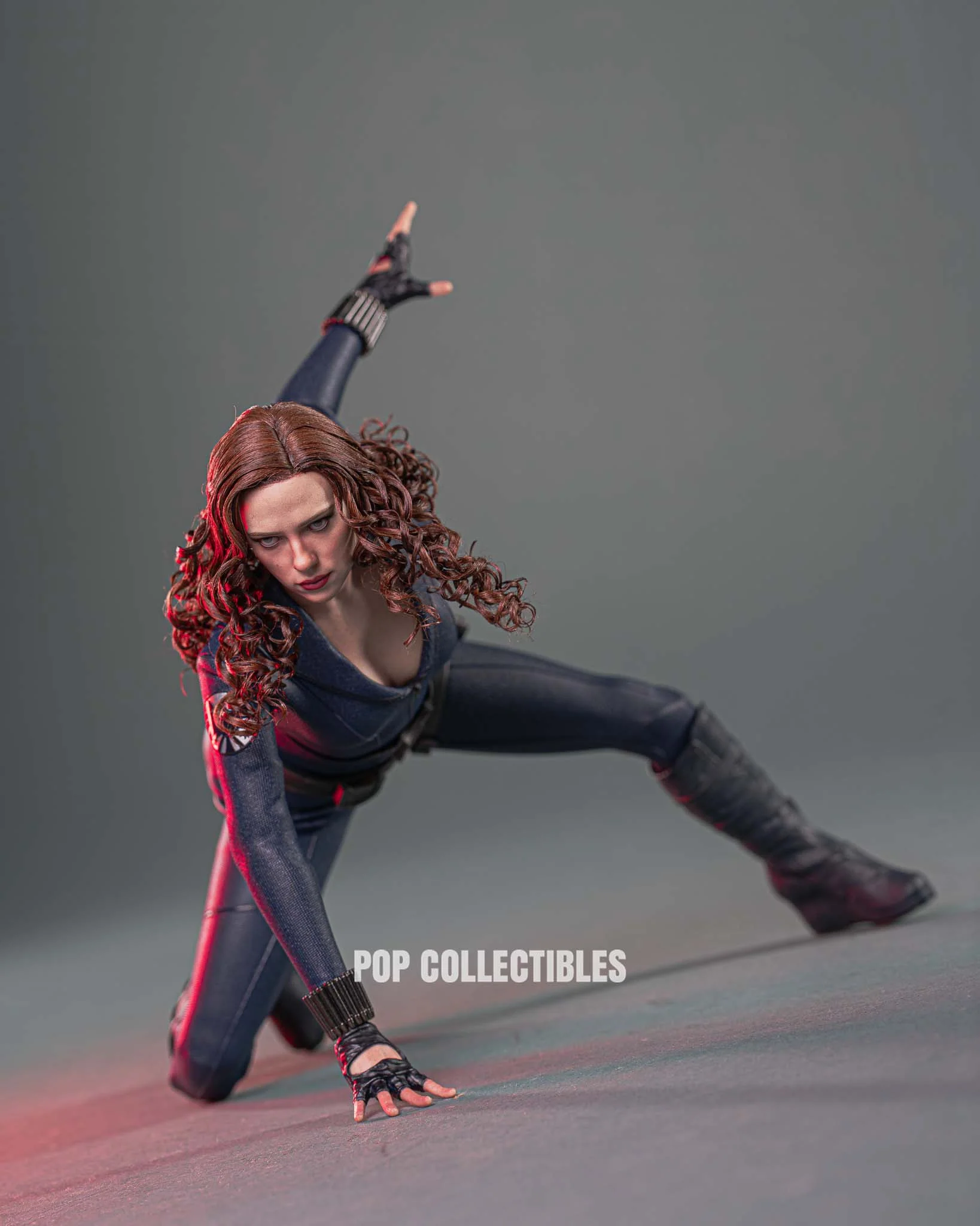 Hot Toys MMS757AEB Marvel Ironman 2 Black Widow (Artisan Edition) Special Edition 1/6 Scale Collectible Figure - Image 10