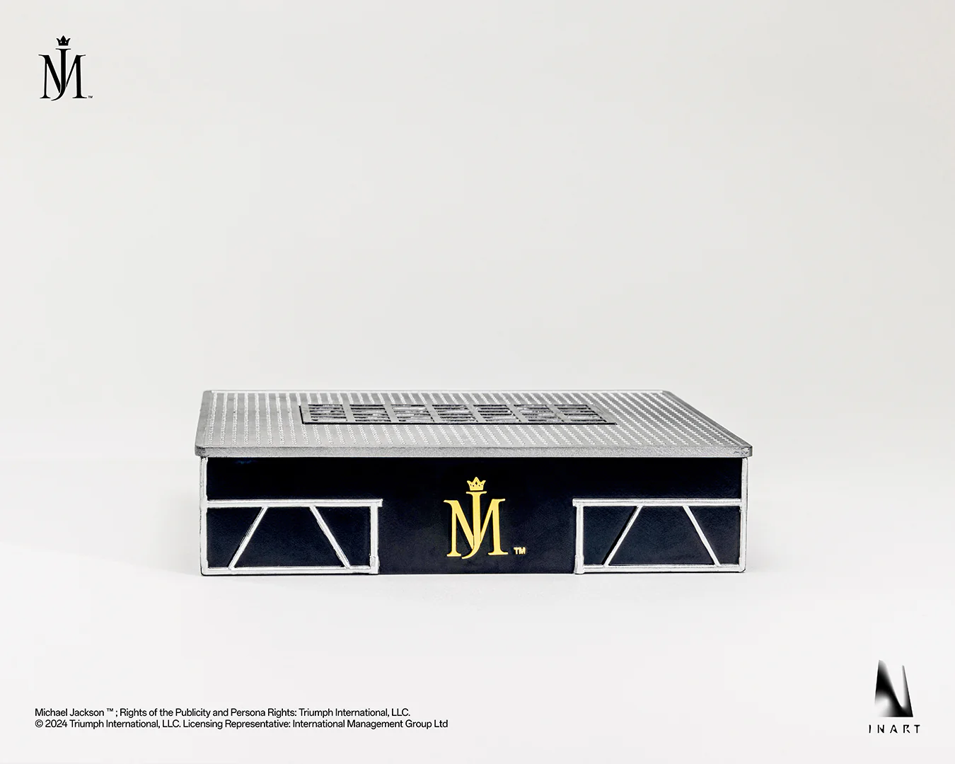 INART Michael Jackson 1/6 Scale Collectible Figure - Image 19