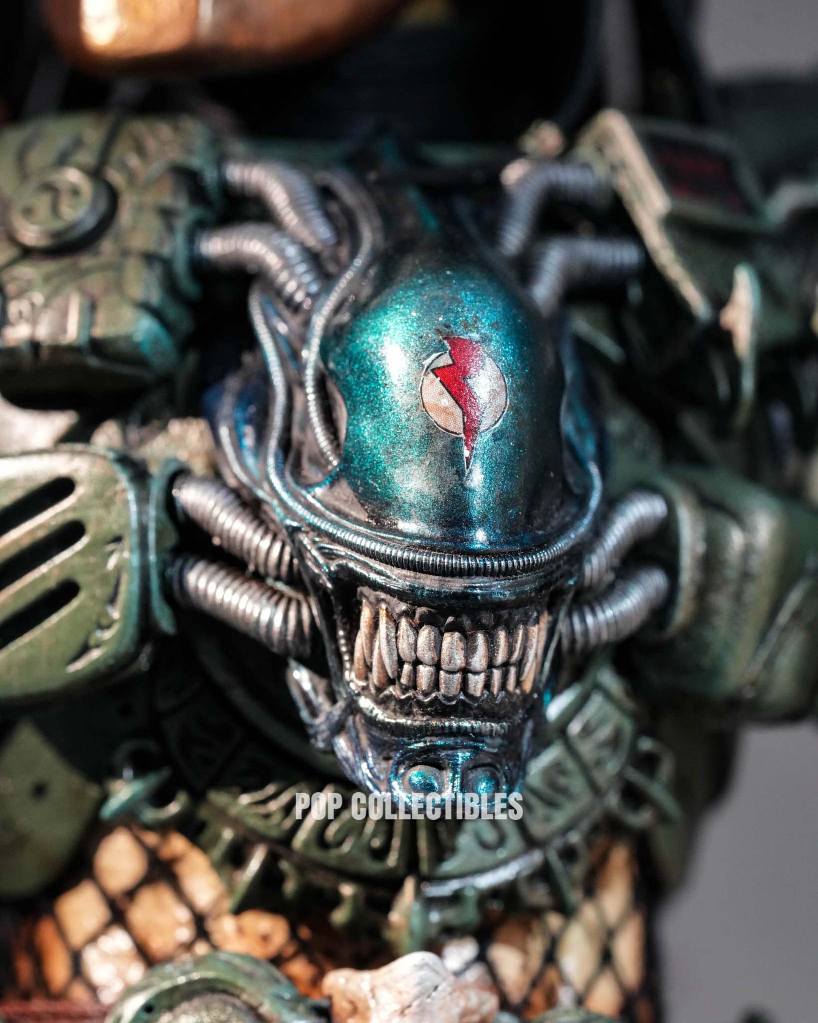 Preorder! Hot Toys CMS029B Predator 1/6th scale Broken Tusk Predator Collectible Figure (Special Edition) - Image 5