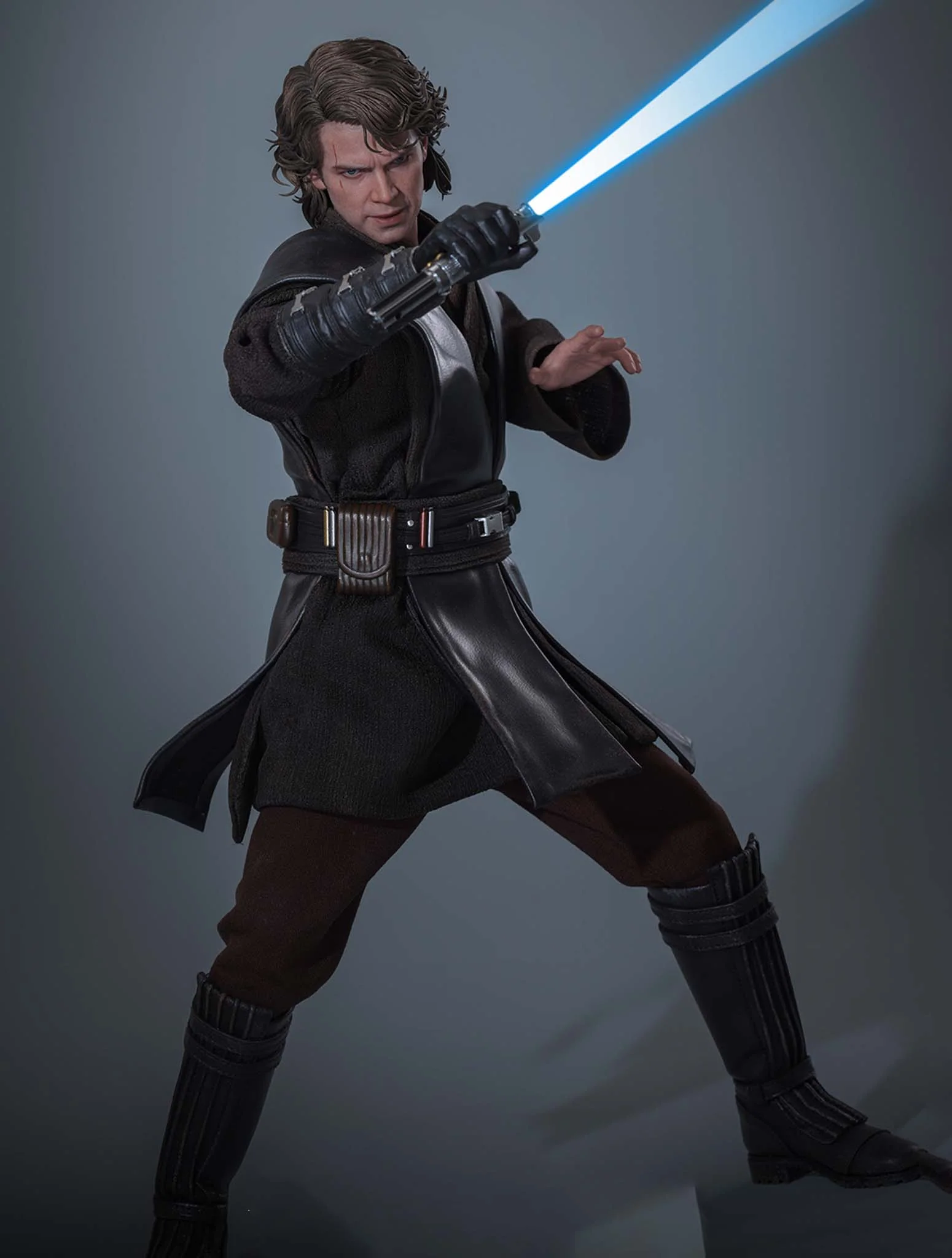 Preorder! Hot Toys MMS839 Star Wars: Revenge of the Sith 1/6th scale Anakin Skywalker Collectible Figure - Image 11